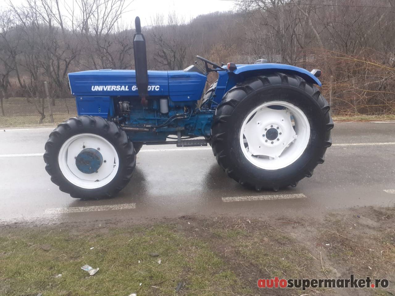 Anunt Utilaje Agricole TRACTOR UNIVERSAL 640 DTC Arges Pitesti