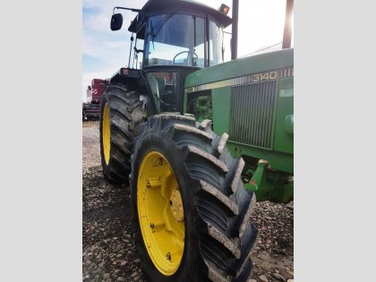 Anunt Utilaje Agricole Tractor John Deere 3140 Ilfov Autosupermarket Ro